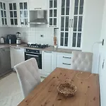 Zumra's White Apartman Trabzon