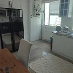 Apartman Zumra's White