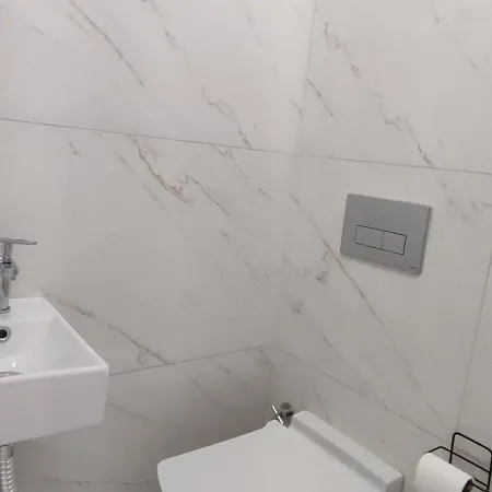 Zumra's White Apartment Trabzon