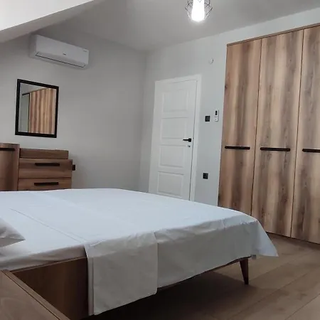 Zumra's White Trabzon