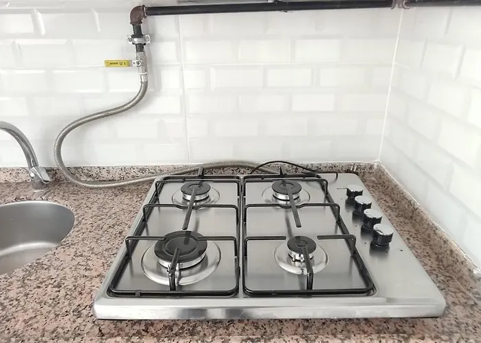 아파트 Zumra's White