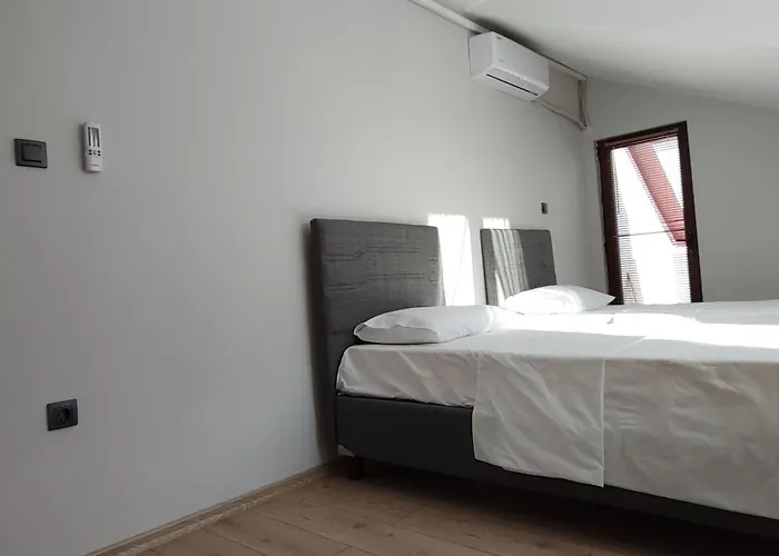 Zumra's White Appartement *