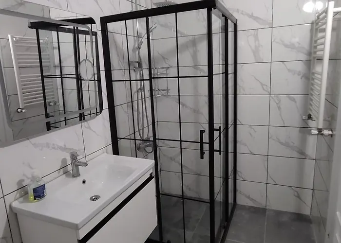 Zumra's White 트라존