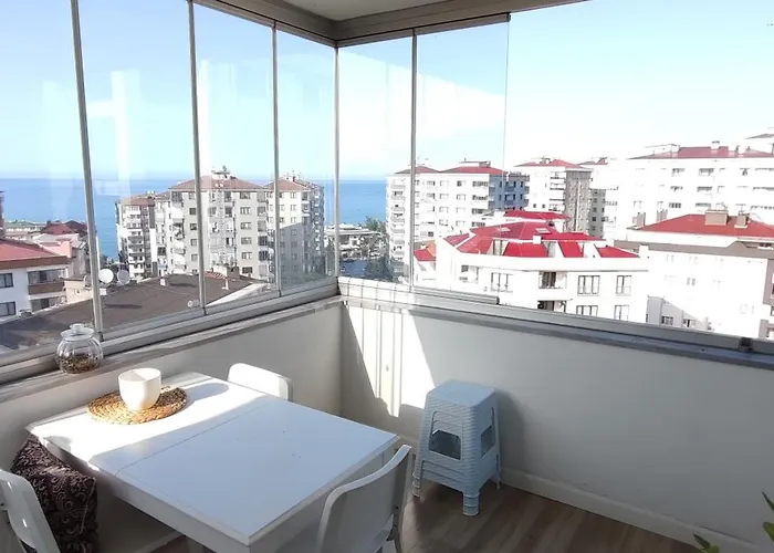 Appartement Zumra's White *