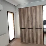 Apartamento Zumra's White