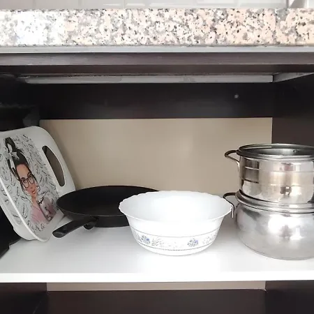 Zumra's White Apartman *