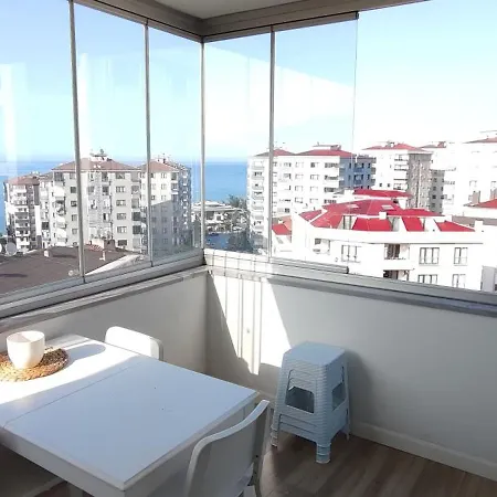 Apartment Zumra's White *