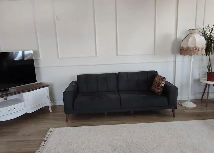 Zumra's White Trabzon